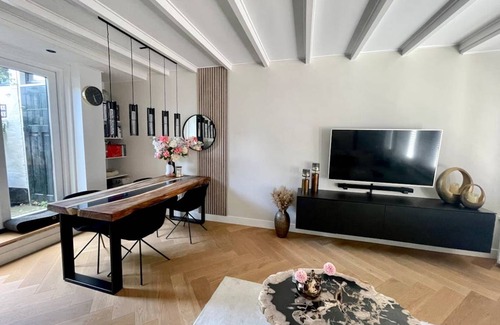 Binnenstad-Noord House | 96 m² House ∙ 1 bedroom ∙ 2 guests