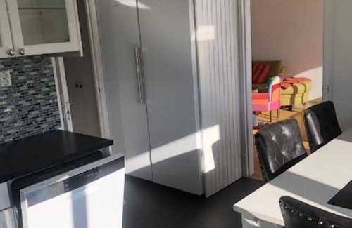 Haninge Apartment | 96 m² Apartment ∙ 3 bedrooms ∙ 2 guests