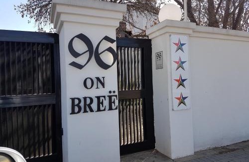 Heilbron House | 96 On Bree Guesthouse