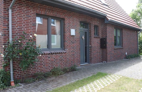 Detern Apartment | 97 m² Apartment ∙ 2 bedrooms ∙ 6 guests