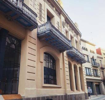 Figueres Apartment | 97 m² Apartment ∙ 3 bedrooms ∙ 7 guests