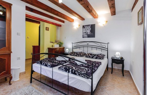 Zlobin House | 97 m² House ∙ 4 bedrooms ∙ 9 guests