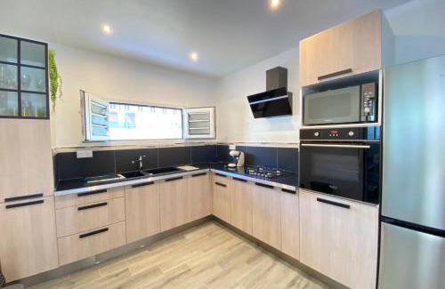 Le Carbet Villa | 972M Beautiful air-conditioned villa with garden