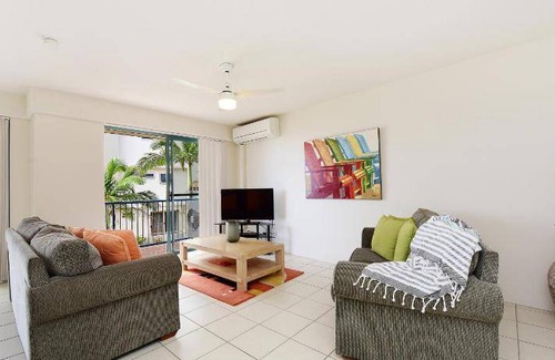 Kings Beach Apartment | 98 m² Apartment ∙ 3 bedrooms ∙ 7 guests