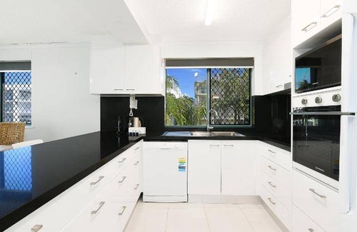 Kings Beach Apartment | 98 m² Apartment ∙ 3 bedrooms ∙ 7 guests