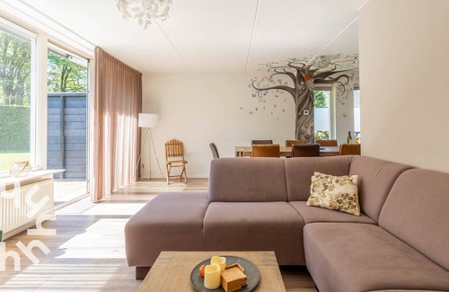 Winterswijk House | 98 m² House ∙ 10 guests