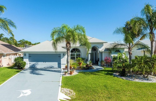 Palm Harbor Condo | 9863dockhollidaypcnh - Dock Holliday