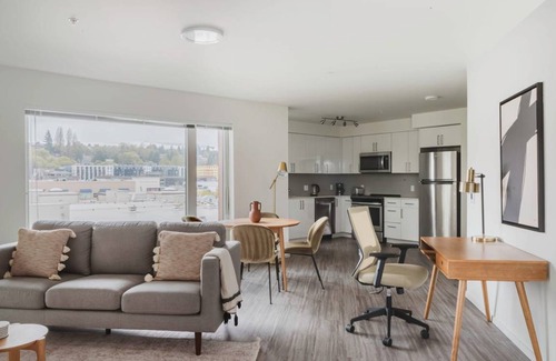 University District Apartment | 99 m² Apartment ∙ 2 bedrooms ∙ 4 guests