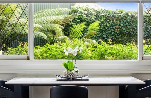 Battery Point Apartment | 99 m² Apartment ∙ 2 bedrooms ∙ 4 guests