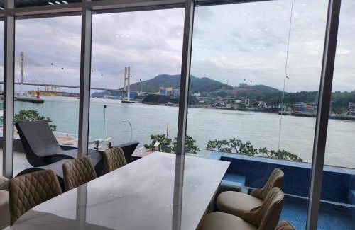 Yeosu Hotel | 99 m² Hotel ∙ 2 bedrooms ∙ 6 guests