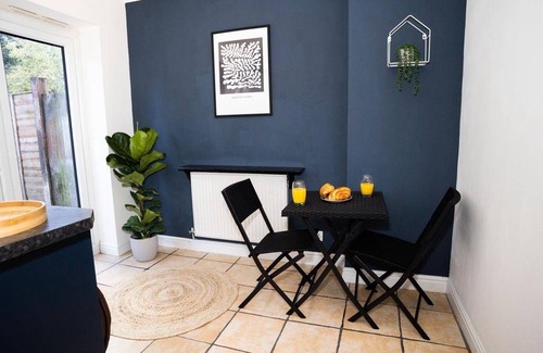 Haydock House | 99 m² House ∙ 2 bedrooms ∙ 5 guests