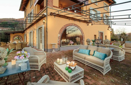 Maggiano Villa | 999 m² Villa ∙ 10 bedrooms ∙ 20 guests