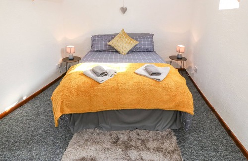 Rhyd-y-clafdy Apartment | 9B PENLAN STREET, family friendly in Pwllheli