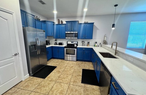 Davenport Villa | 9BR Retreat for 20 w/Game Room | Champions Gate