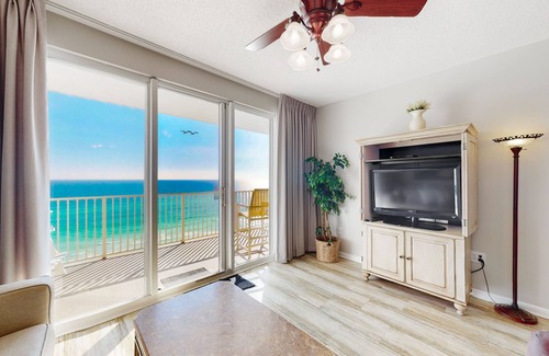 Miramar Beach Condo | 9th Floor Comfortable gulf view Condo, Steps to beach, Shopping & dining