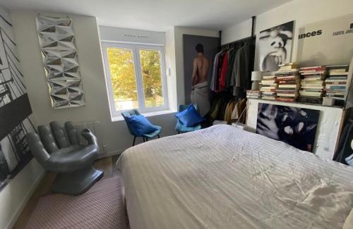 Dernier Sou Apartment | A 2h30 de Paris et Bruxelles, appt avec verger, centre historique, plages à proximité