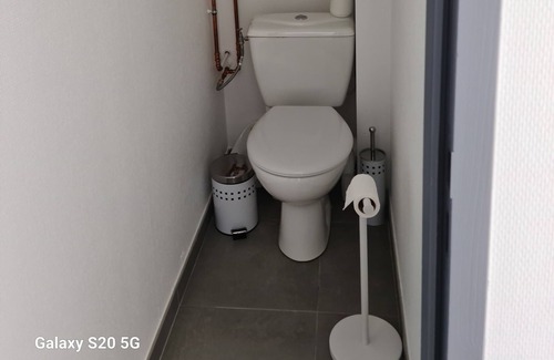 Bleneau Apartment | A 300m du Centre Ville! Appartement en RDC de 70m² Entièrement Rénové