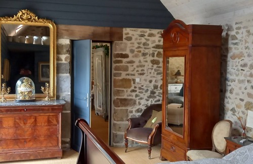Gouville-sur-Mer House | A 4* beautifully restored home with its own heated pool, 5 minutes from the sea