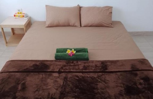 Mumbul House | A&B Homestay and Kitchen