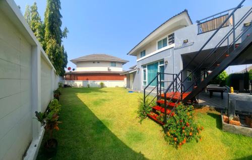 San Sai House | A,B house Chiangmai
