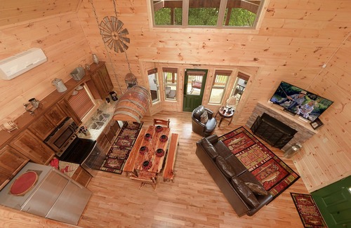 Pigeon Forge Cabin | A Barrel of Fun-Cozy 2-Bedroom RIVERFRONT Cabin near Island in Pigeon Forge