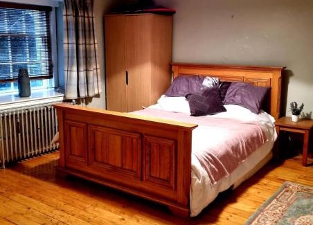 Carmarthen Apartment | A Basement Apartment