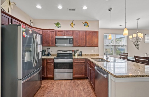 Myrtle Beach House | A Beach Haven, Beautifully Decorated Vacation Home with 4 BR 3.5 BA
