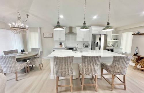 Indian Rocks Beach Cottage | “A” Beachy Keen Cottage! Just Steps From Indian Rocks Beach!