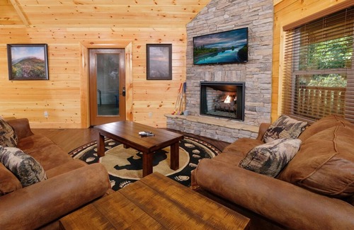 Sevierville Cabin | A Bear's Creek Plunge | Private Indoor Pool, Soak in the hot tub, Shoot pool