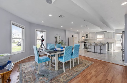 Point Pleasant Beach House | A beautiful updated house just 2 short blocks from the beach & Boardwalk