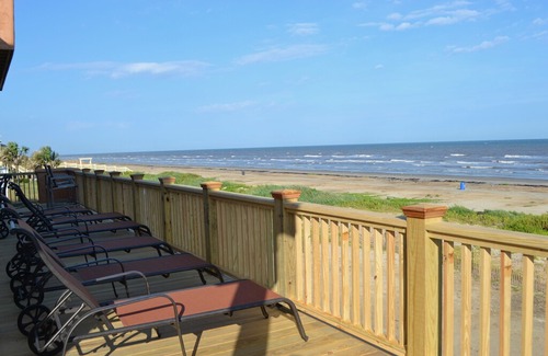 Indian Beach House | A beautiful 4 bedroom, 4 bath home that just happens to be right on the beach.