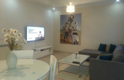 Les Berges Du Lac II Apartment | A beautiful and spacious apartment at lake 2