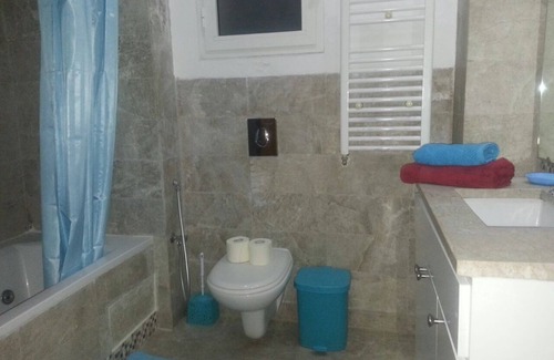 Les Berges Du Lac II Apartment | A beautiful and spacious apartment at lake 2