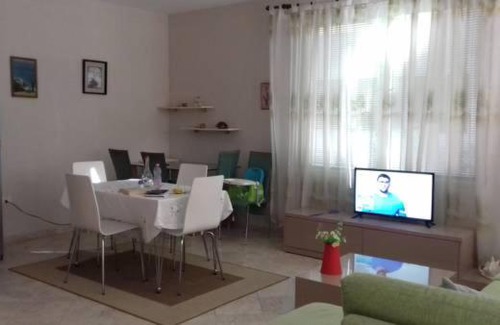 Golem Apartment | A beautiful Beach house Marea Resort