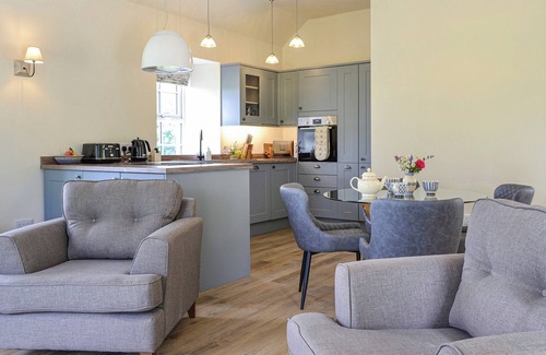 Kirriemuir Cottage | A beautiful cottage, with real attention to detail and beautifully furnished.