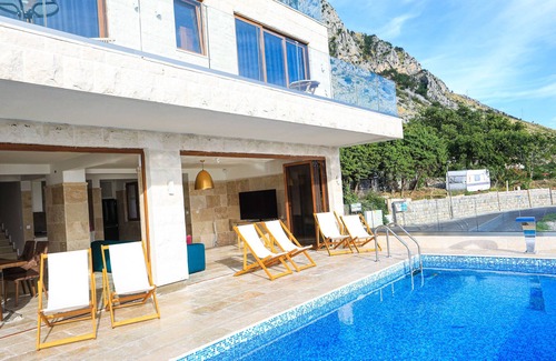Budva Municipality Villa | A beautiful holiday begins at villa with an amazing view, sunrises and sunsets.