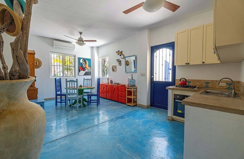 La Ventana Villa | A Beautiful private Beach House w/Large Pool, surrounded By Palms & Flowers