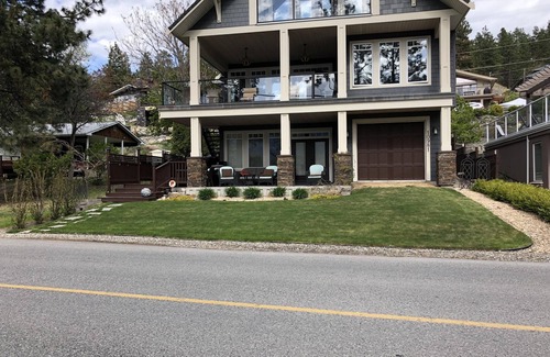 Central Okanagan House | A beautiful suite in the lakelands