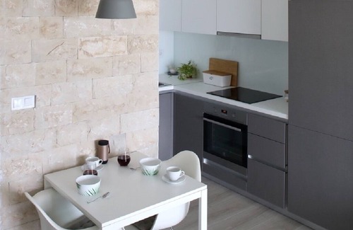 Povljana Apartment | A beautiful two-story apartment located directly by the sea
