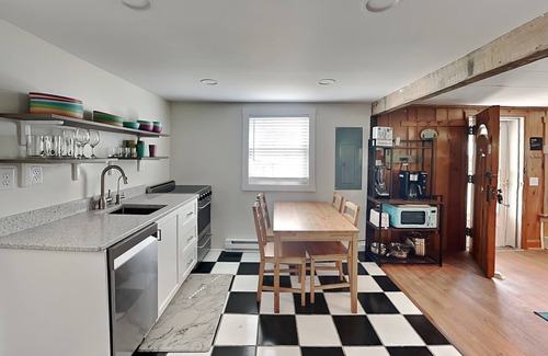 Thayerville House | A Beautiful View | Pet-Friendly Bungalow + Lake Views!