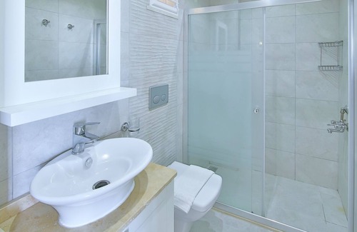 Kalkan Villa | A beautifully maintained 3 bedroom villa with private pool and rooftop terrace