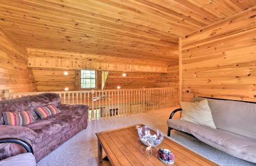 Fleetwood House | A Bit of Heaven Cabin Less Than 13 Miles from Boone!