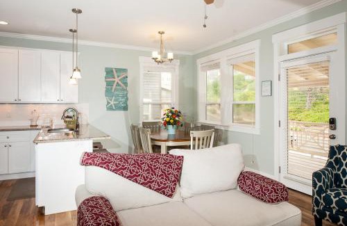 Nelscott House | A Bit of R n R