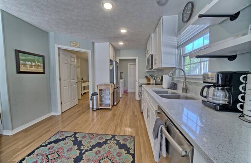 Watercolor House | A Block Away Bliss: Steps from Seaside & Sand!