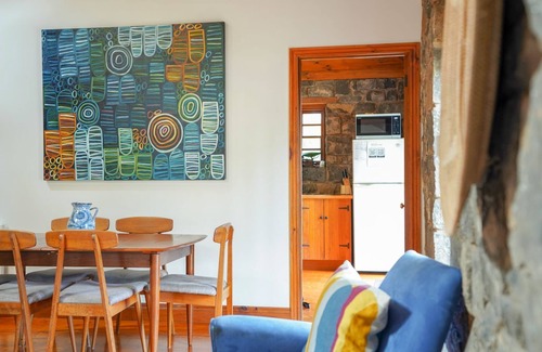 Port Fairy Cottage | A bluestone cottage in the heart of Port Fairy