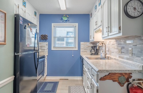 Carolina Beach Condo | A Blusea | Oceanfront + Community Pool!