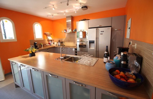 Bellegarde Villa | A Boissières, Gard, beautiful holiday home, pool, pets allowed
