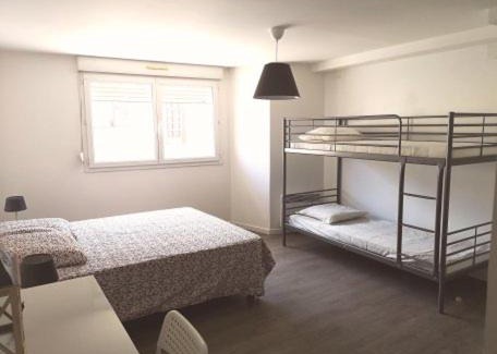 Mareuil-le-Port Apartment | A bon port