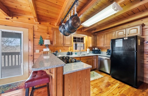 Pigeon Forge Cabin | A Breath Of Fresh Air No Matter The Weather