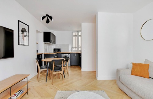 Sorbonne Apartment | A bright brand-new 1BDR in Saint-Michel/Notre-Dame